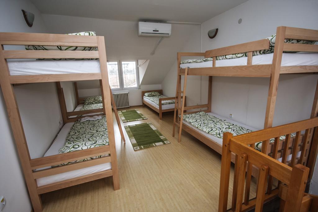 Terasa Hostel Novi Sad Room photo